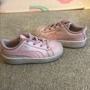 Puma Pink Sneakers Low-Top Lace-Up